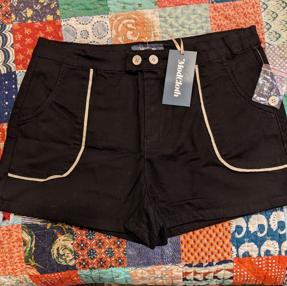 Modcloth shorts